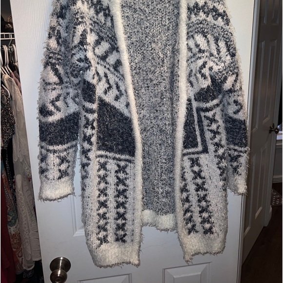 Urban Outfitters Ecoté Cardigan - Picture 3 of 5